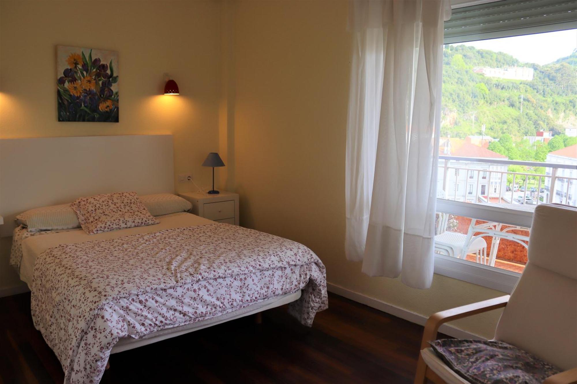 Apartamento ลาเรโด ภายนอก รูปภาพ